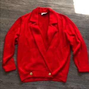 ⭐️ Vintage ⭐️ St. John cherry red sweater